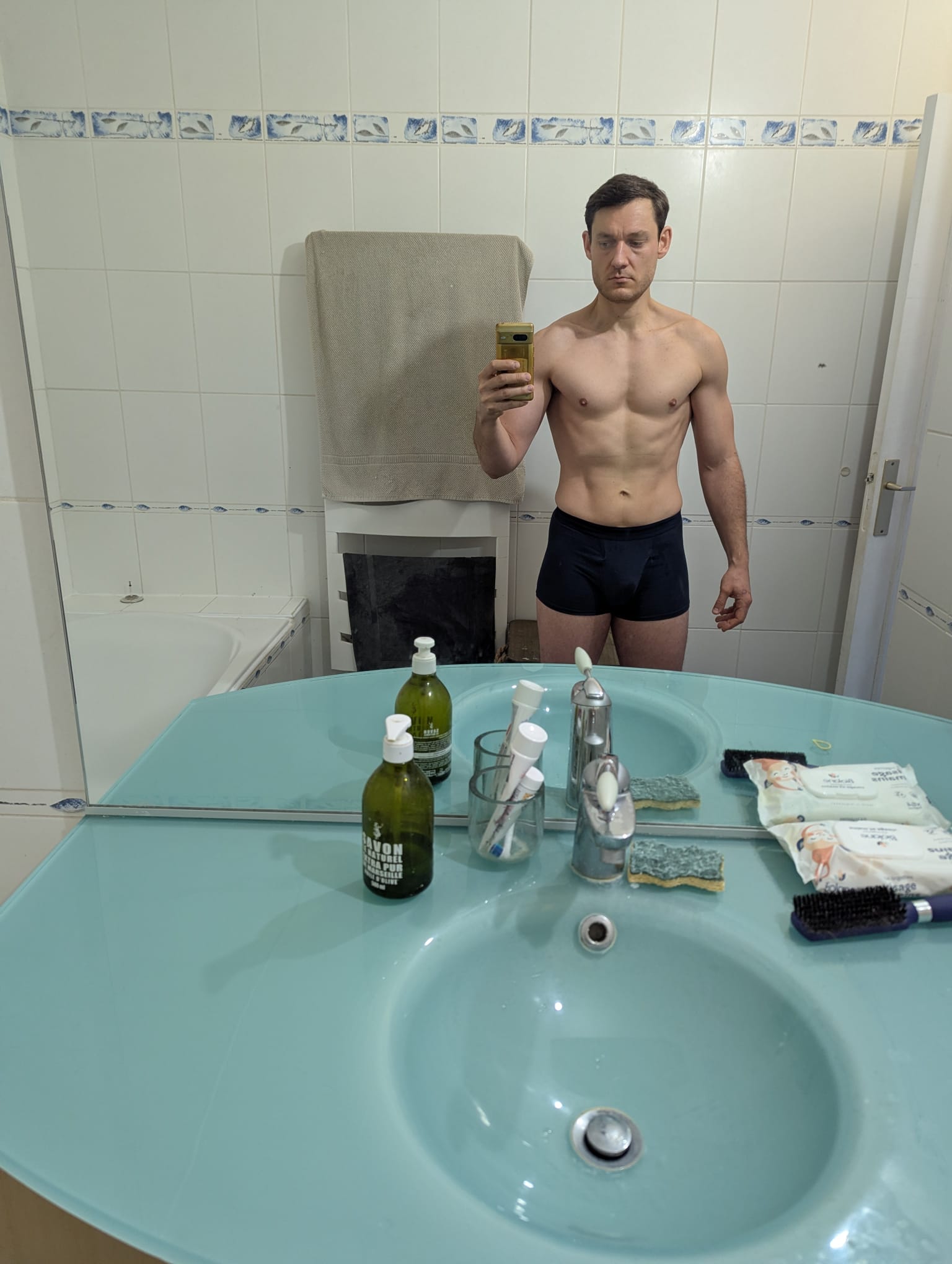 Transformation physique avant apres semaine 10 Benjamin 82 kg decembre 2025 progression seche