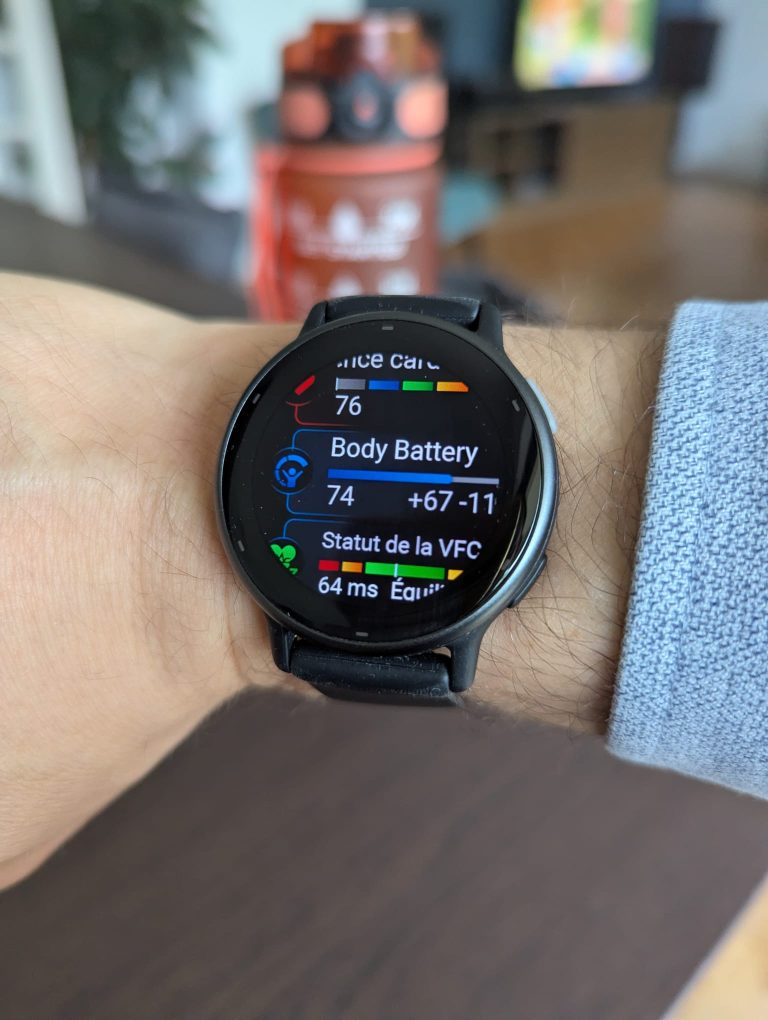 Body Battery Garmin Vivoactive 5 suivi récupération énergie quotidienne