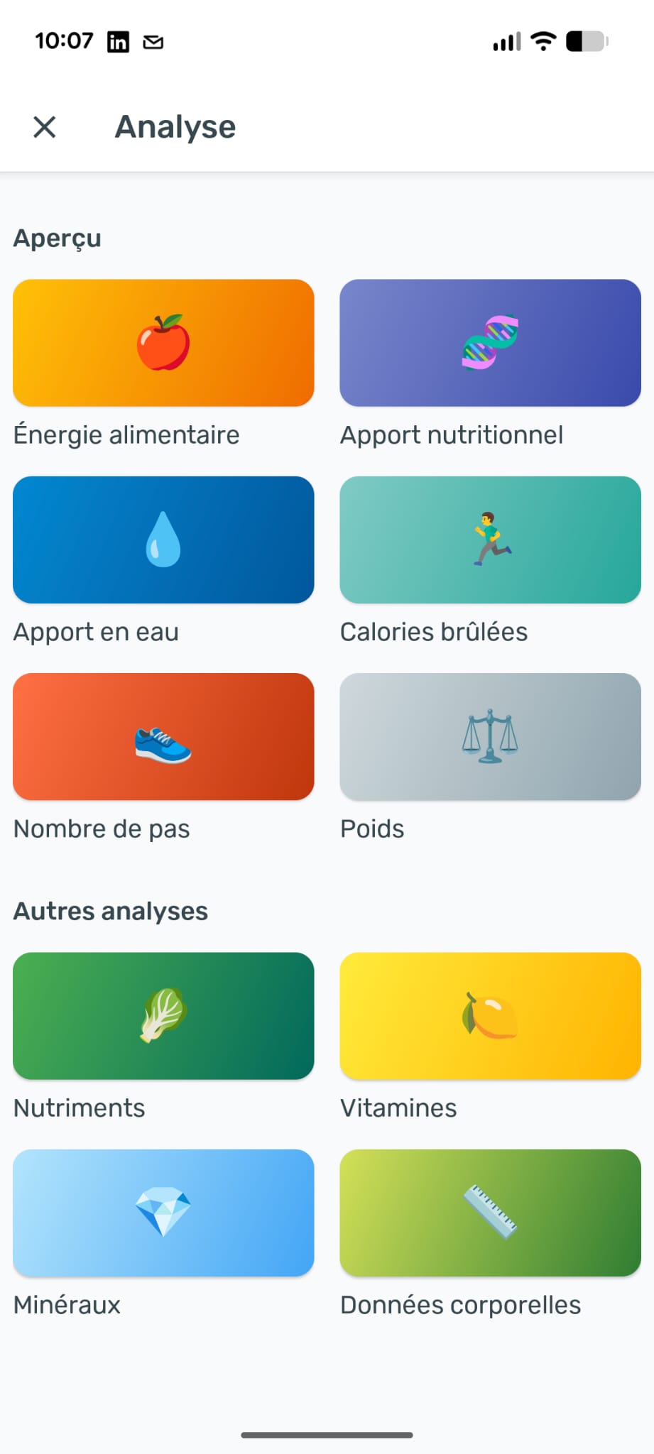 Yazio analyses énergie nutriments vitamines minéraux profondeur suivi