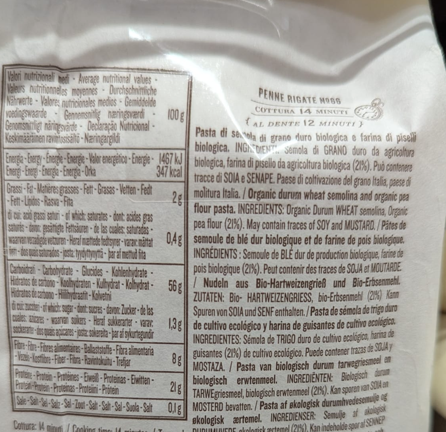 Étiquette dos paquet Rummo 21% farine de pois bio et 8g fibres détaillé